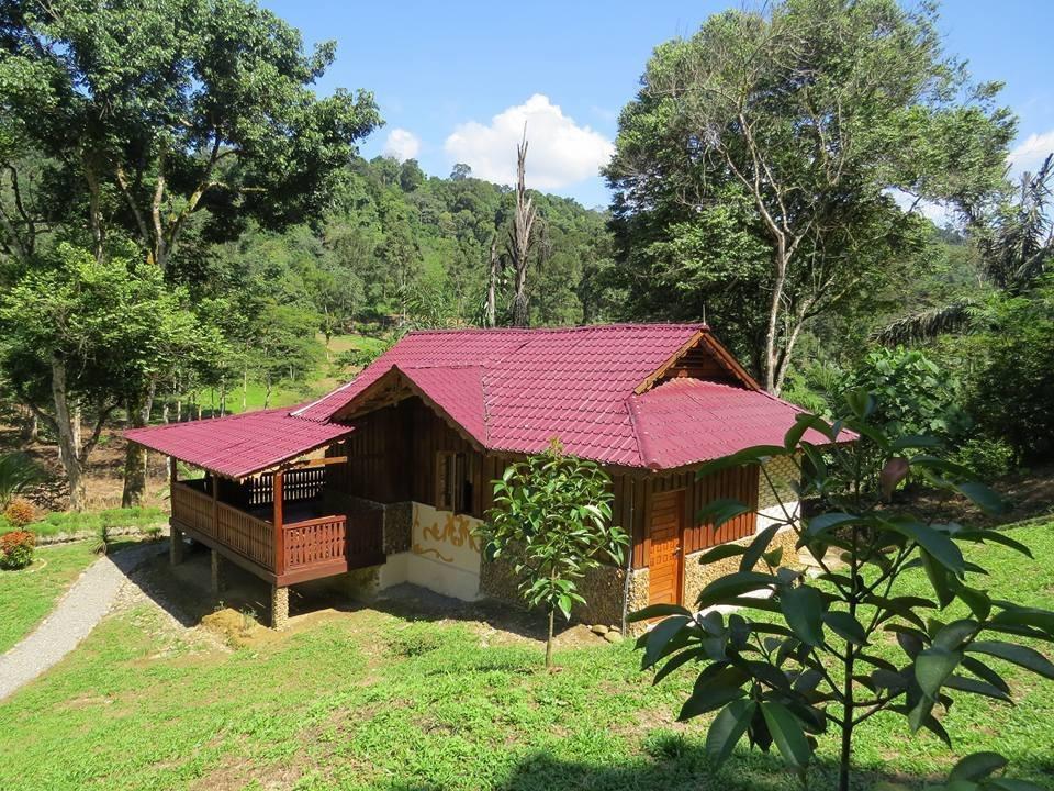 Batu Kapal Jungle Houses Hotel Berastagi Zewnętrze zdjęcie